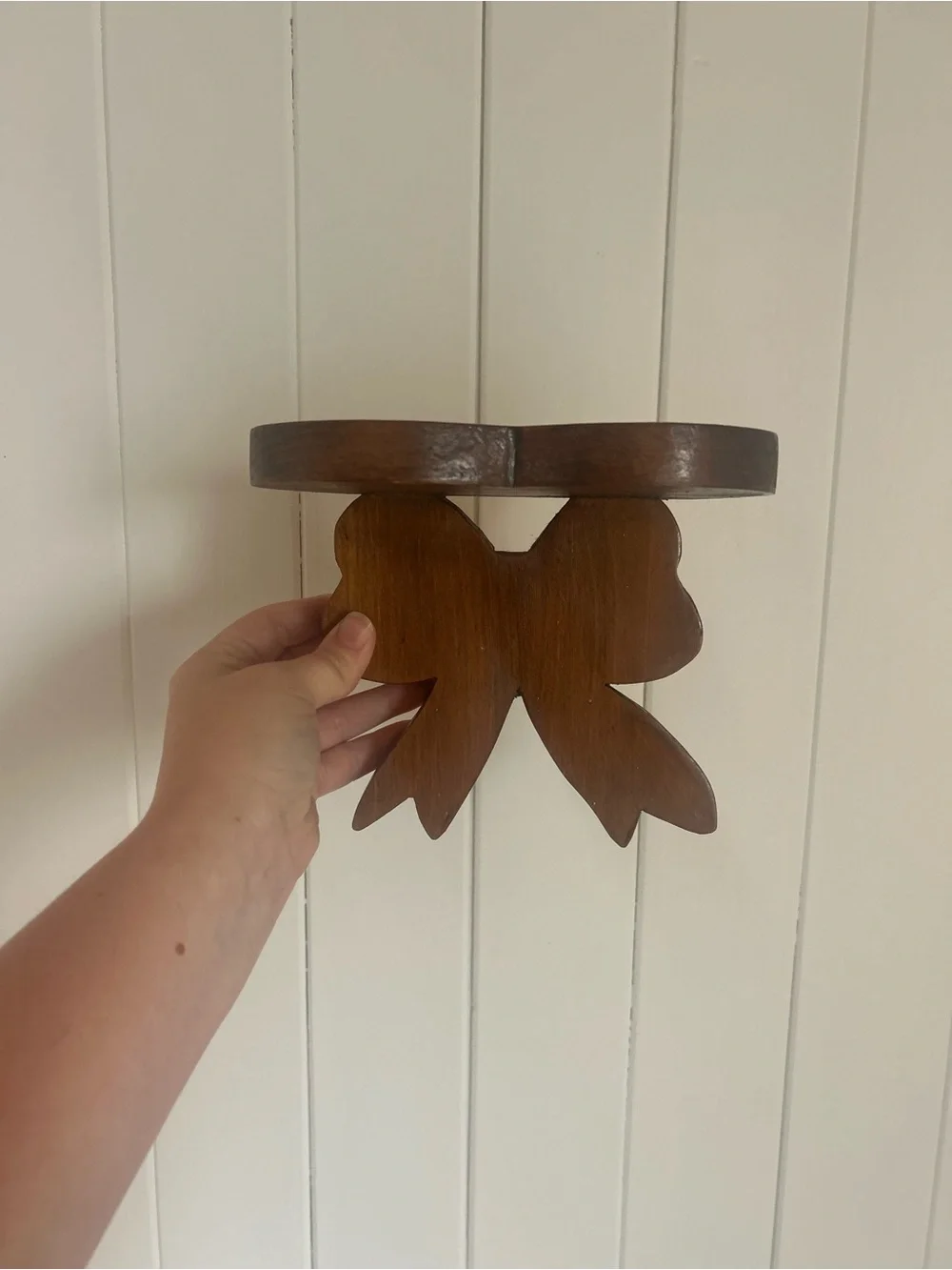 Vintage Wooden Bow Wall Shelf – Cottagecore Ribbon Display Shelf